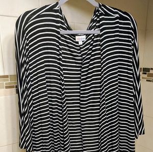 LuLaRoe striped Lindsey